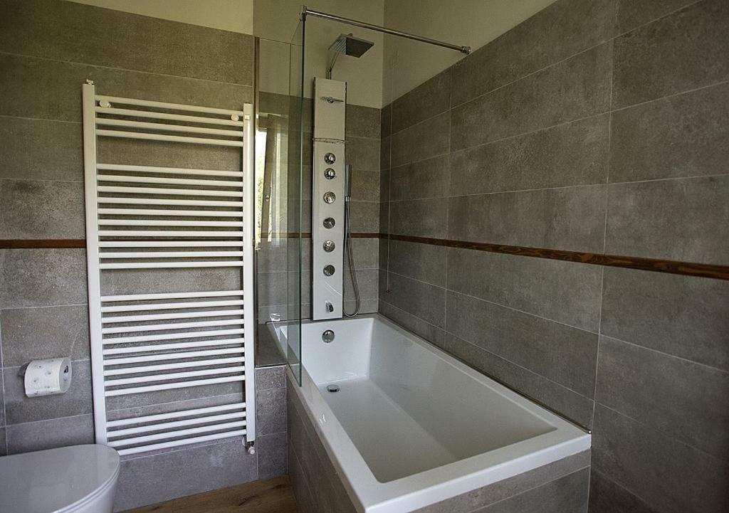 Ca' Del Cuco Bed and Breakfast Barzana Εξωτερικό φωτογραφία